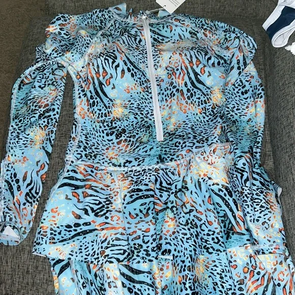 Long Sleeve Swimsuits UV UPF 50+ Swim - Picture 7 of 9